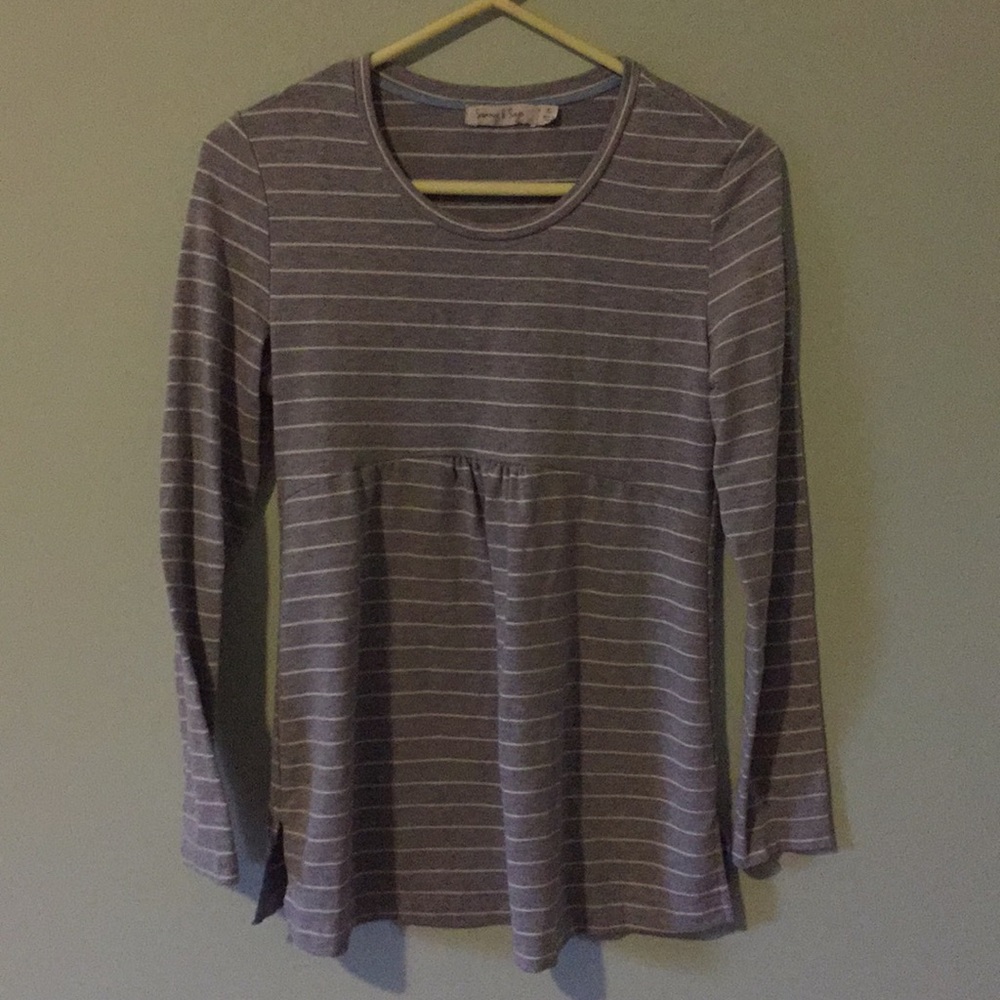 Summer & sage maternity top